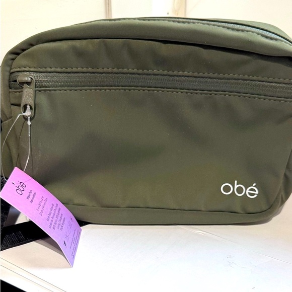 👜 Stunning Obie Cross Body Everyday Bag - Hunter Green - Brand New with Tags 👜 - Picture 2 of 16